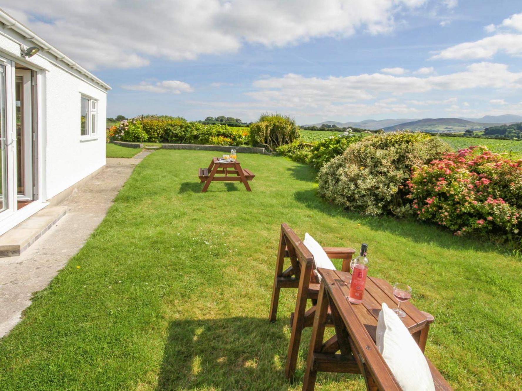 Coed Bolyn Lodge Llanddeiniolen Luaran gambar